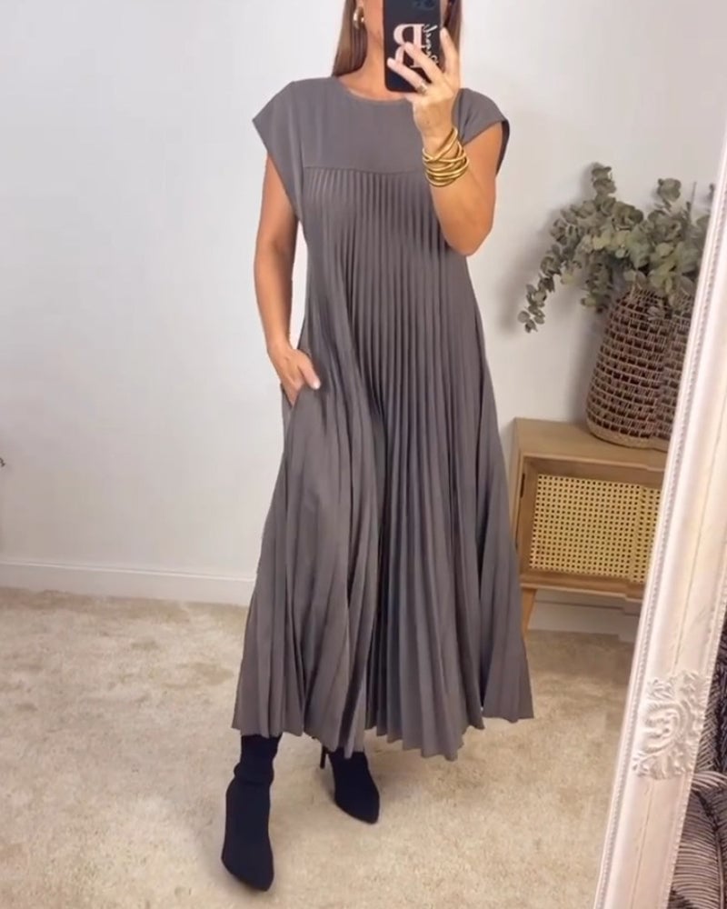 🔥HOT SALE🔥Sleeveless pleated simple solid color dress