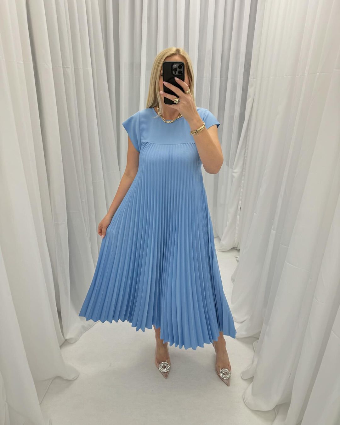 🔥HOT SALE🔥Sleeveless pleated simple solid colour dress