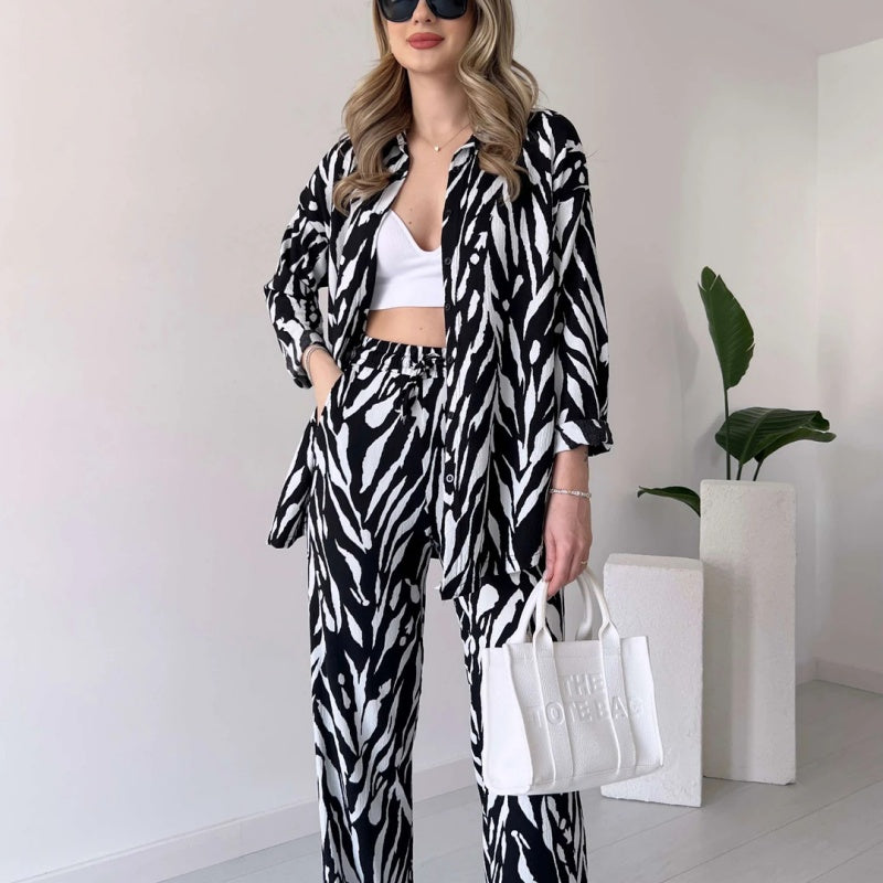 🌸Spring Specials🌸 Chic Women's Zebra Print Shirt & Pants Set